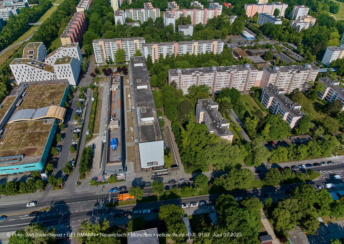 07.06.2023 - Neuperlachs neue Mitte mit PEP, Perlach Plaza, Share, Allianzversicherung und Wohnring